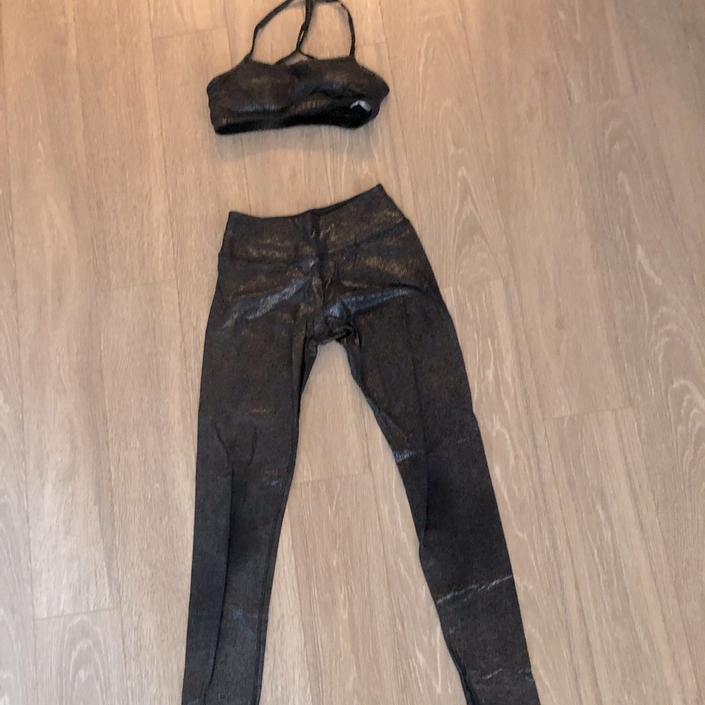 Beyond Yoga Metallic Bra and Leggings Set - Size S